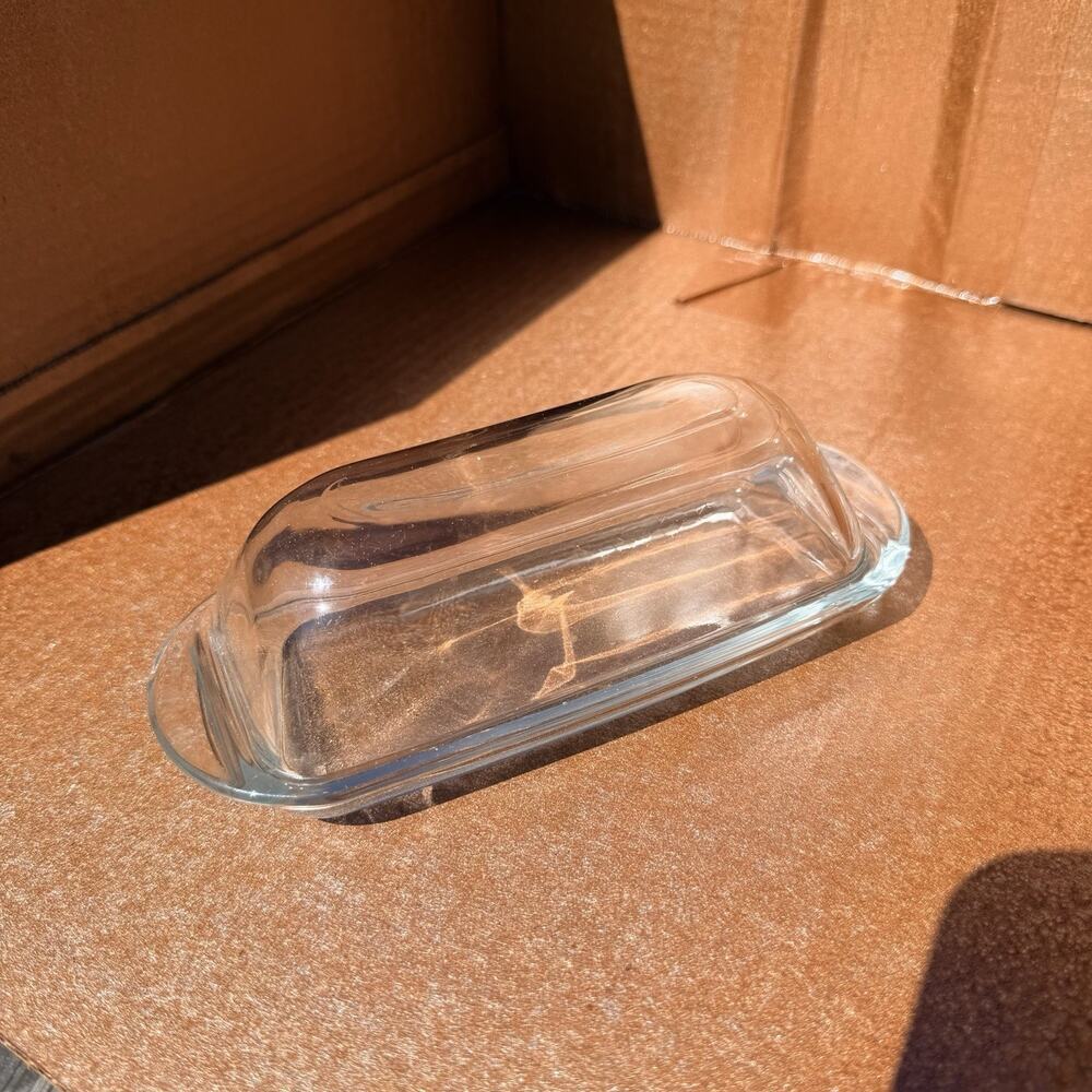 Clear Glass Butter Dish With Lid Covered Butter Keeper Kitchen Tabletop Serving